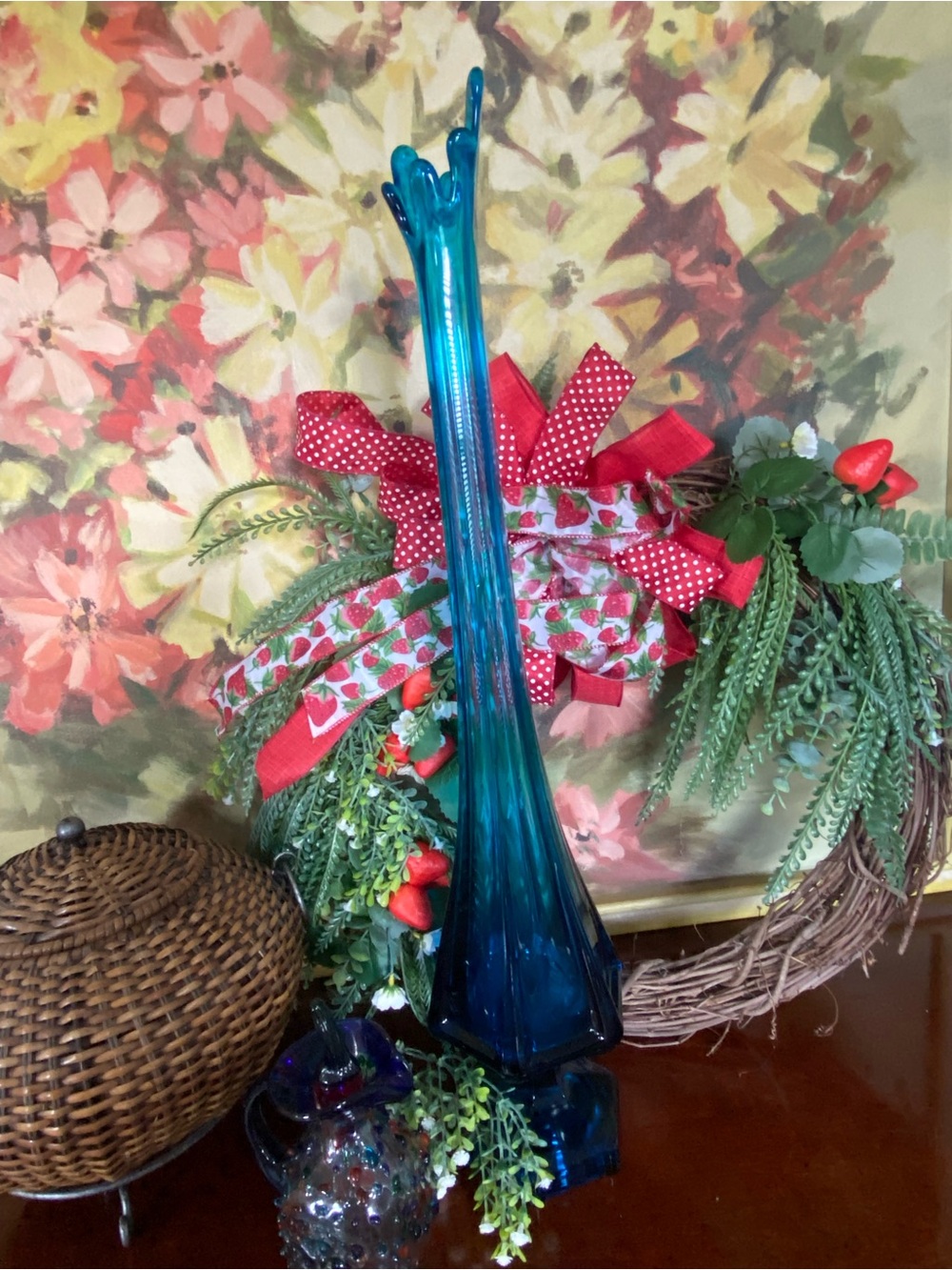 1970’s Vintage 26” Swung Vase - Picture 6 of 11